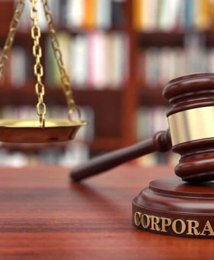 When to Hire a Corporate Lawyer: Protecting Your Business Interests